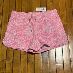 Lilly Pulitzer Kylar short - NWT!